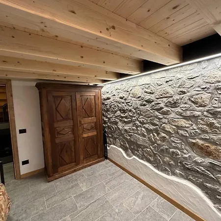 Val Ferret Cir 0246 Шале *