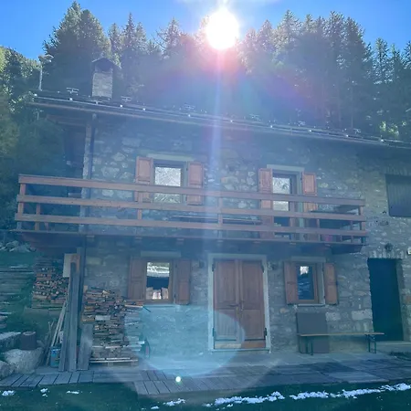 Val Ferret Cir 0246 Курмайор