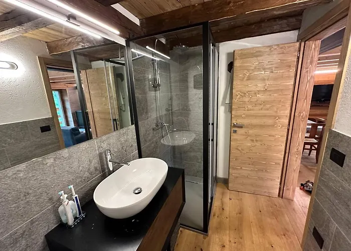 شاليه Val Ferret Cir 0246